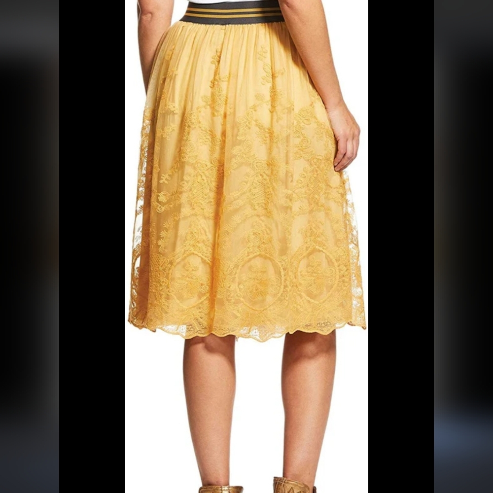 Ariat Stevie Skirt Medium Size